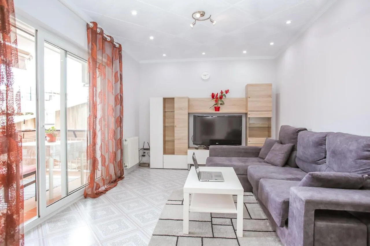 Central Beach Modernist Apartment location